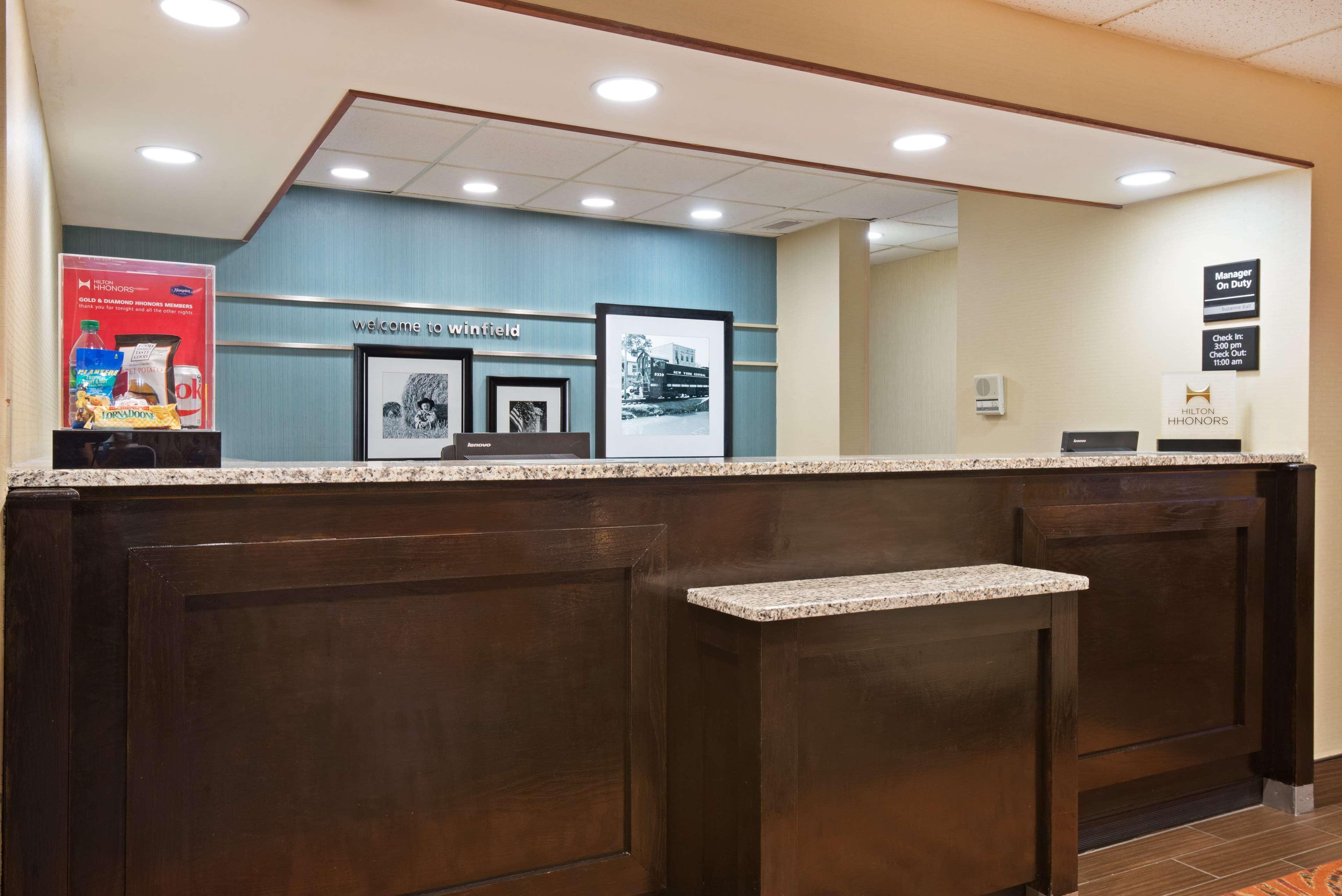 Hampton Inn Winfield Teays Valley Dış mekan fotoğraf