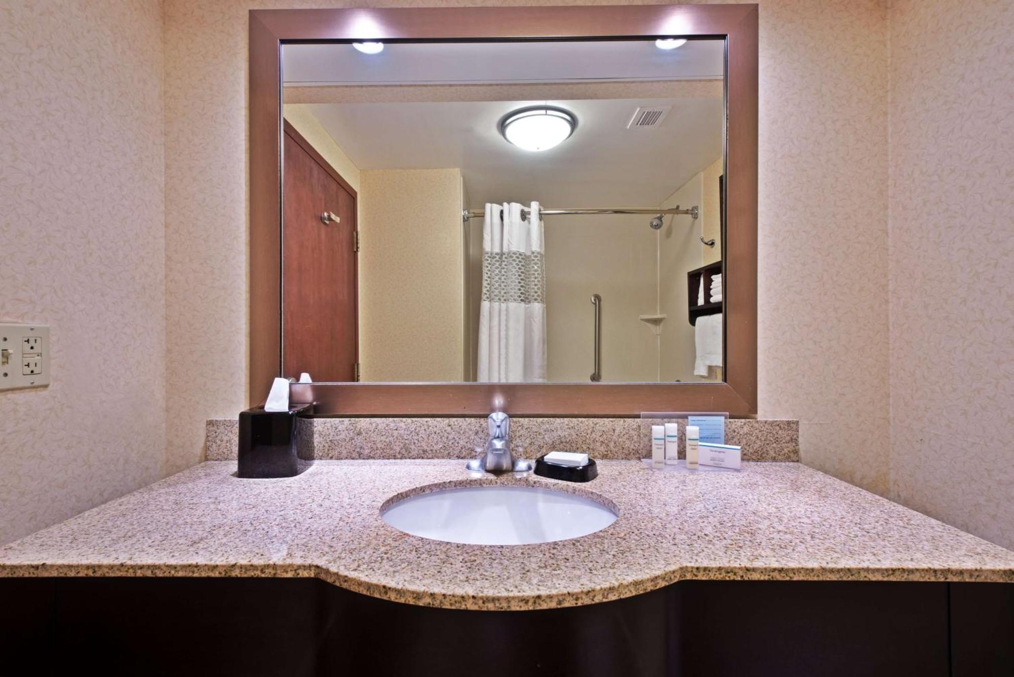 Hampton Inn Winfield Teays Valley Dış mekan fotoğraf